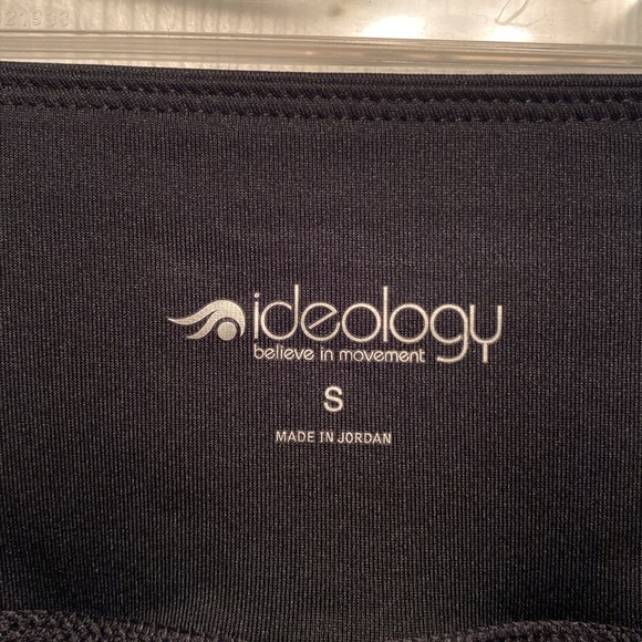 Brand New Ideology Two-Tone Leggings…size S - Picture 3 of 5